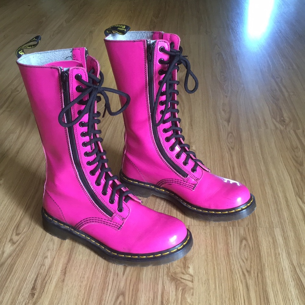 Hot pink double zip up Docs!